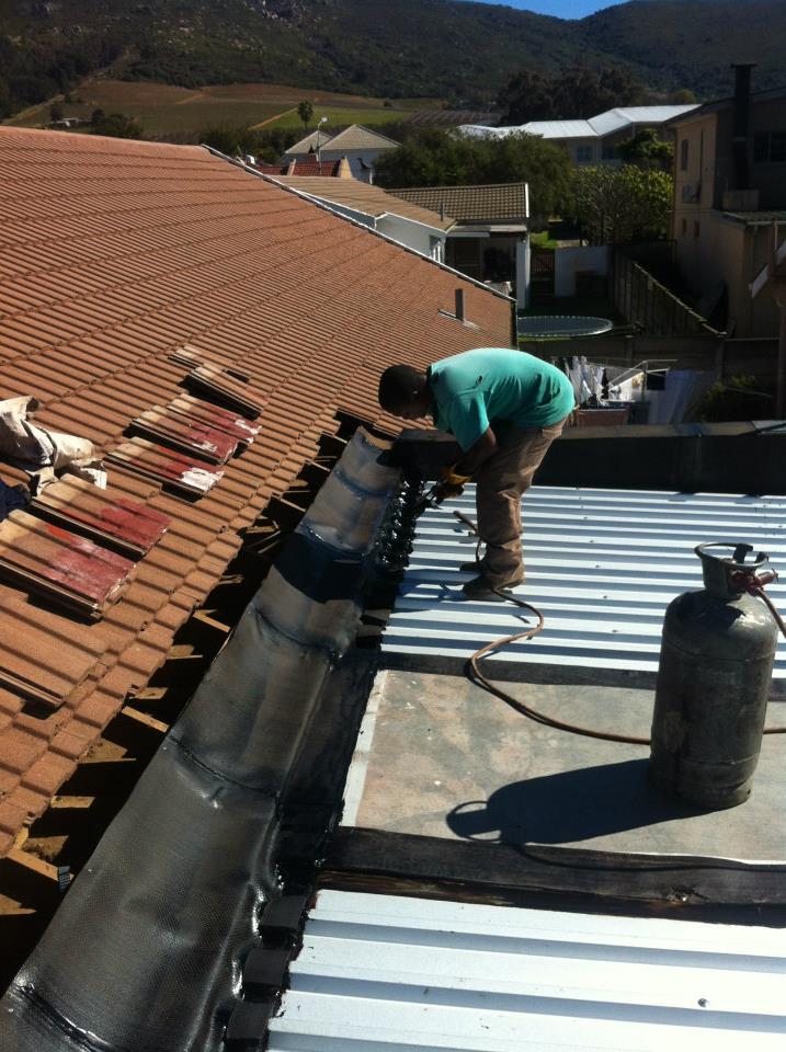 Roof replacement Somerset West, Stellenbosch, Paarl Right Way